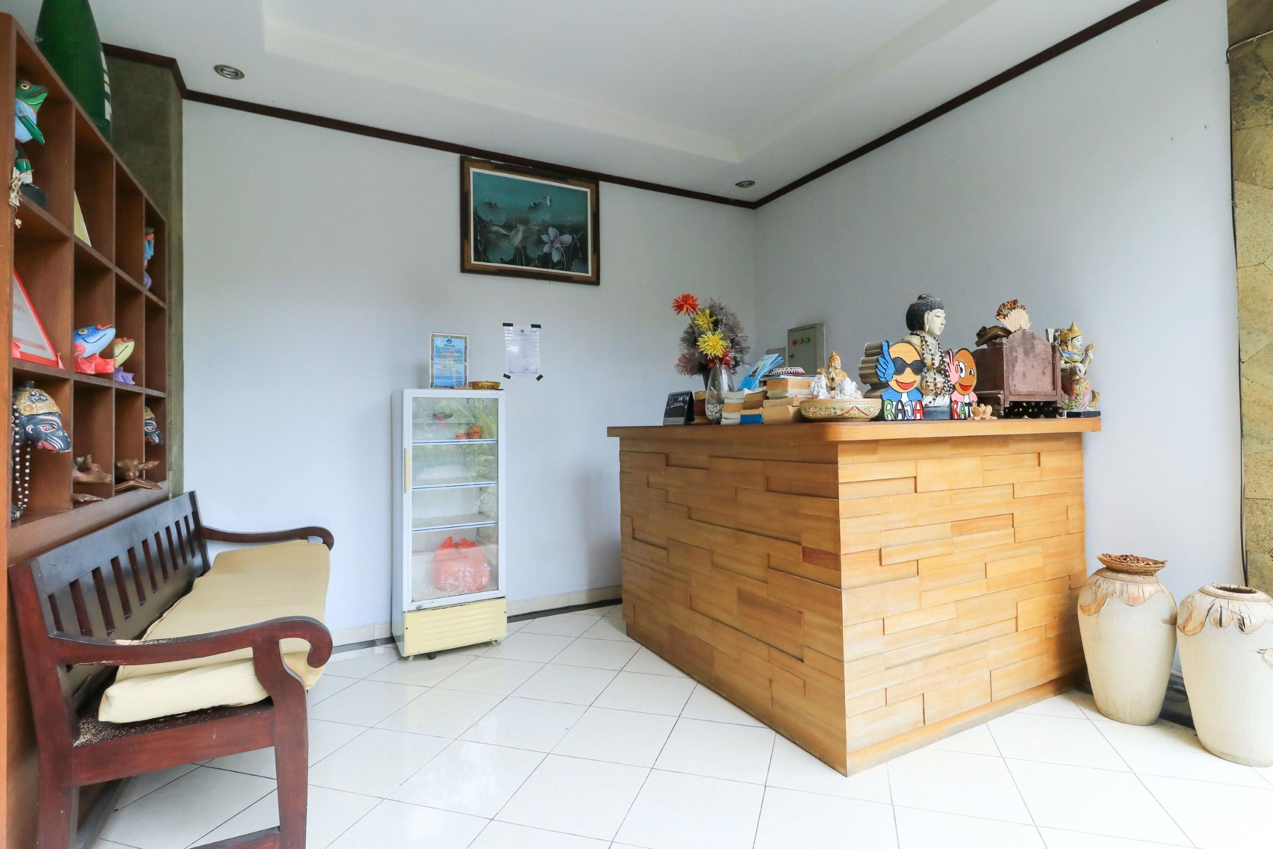 Puri Jayaraja Guest House Kuta Lombok Eksteriør bilde